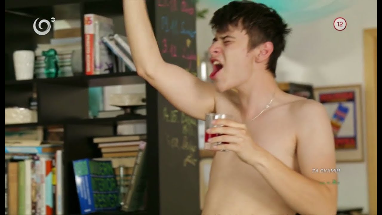Tomáš si užíva bez rodiny (NAŠI)