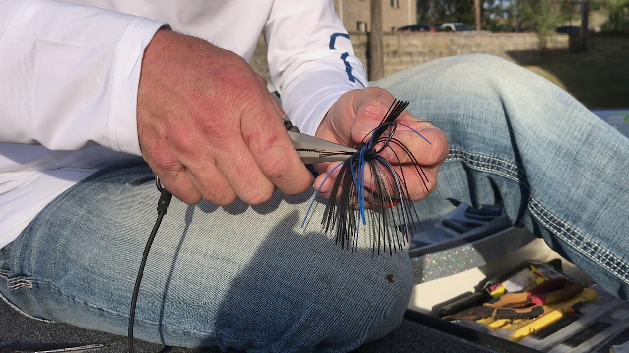 Wesley Strader's Skirt Tip Will Make You a Better Jig Fisher