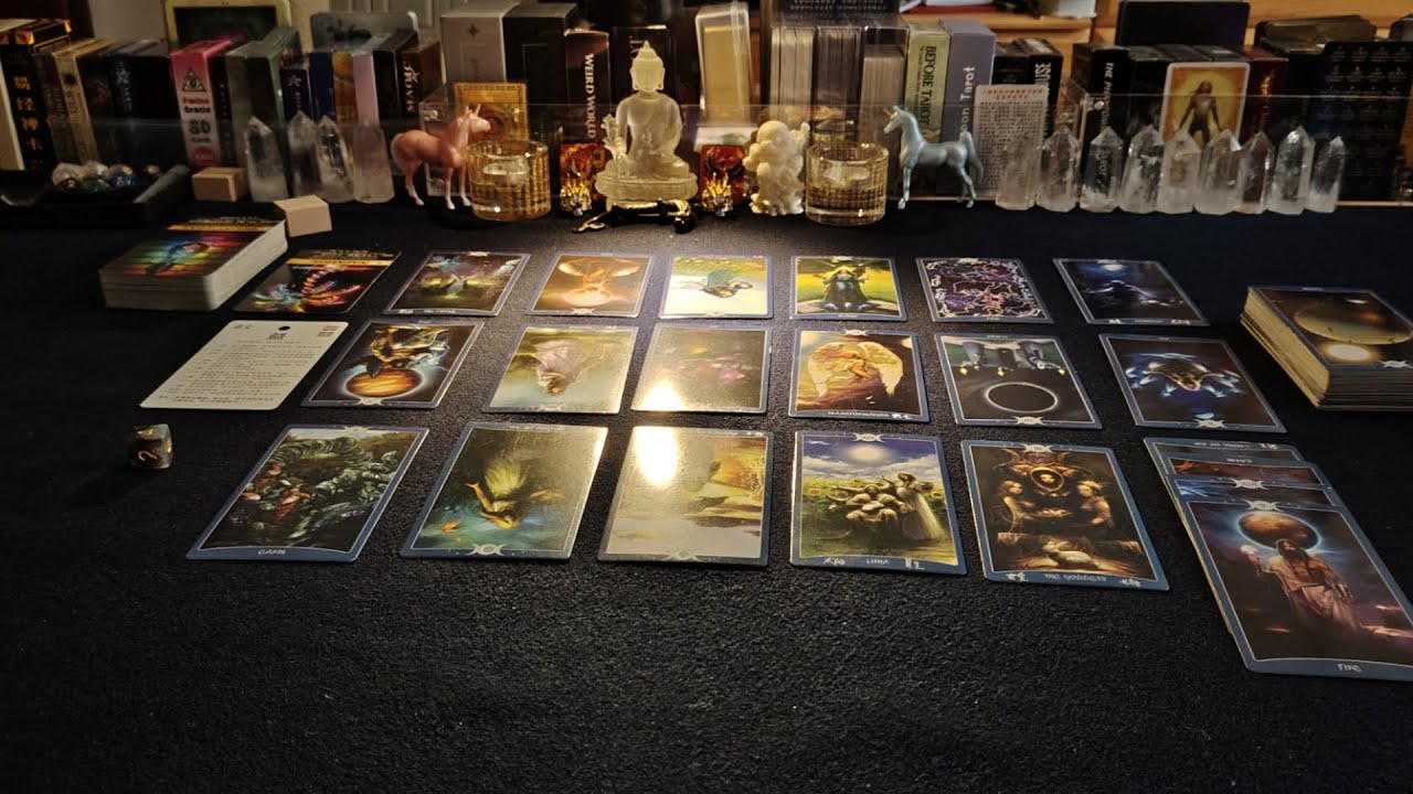 【tarot】隨緣傳訊 | 有人在用黑魔法和游擊法刺激你的負面情緒為食品，你不理會，去做自己的事，去展現自己獲得貴人幫助離開，去和未來伴侶相遇和豐盛。吸能鬼的能量自會崩潰