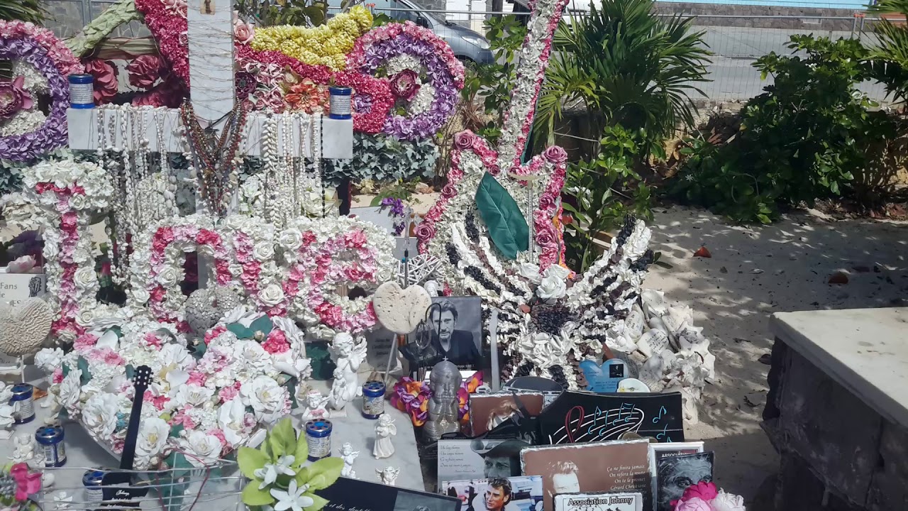 Arriver au cimetiere de lorient a st barth avec emotions