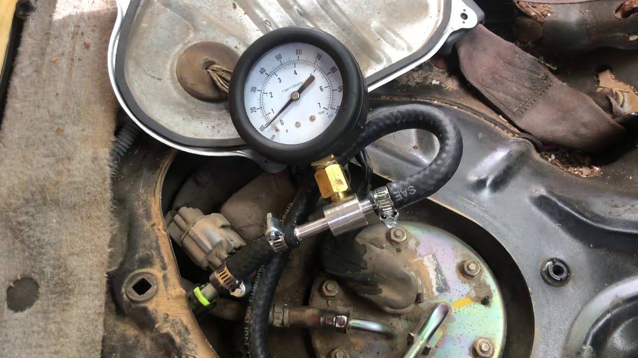 1998 Honda Civic 1.6L medición de la presión de combustible