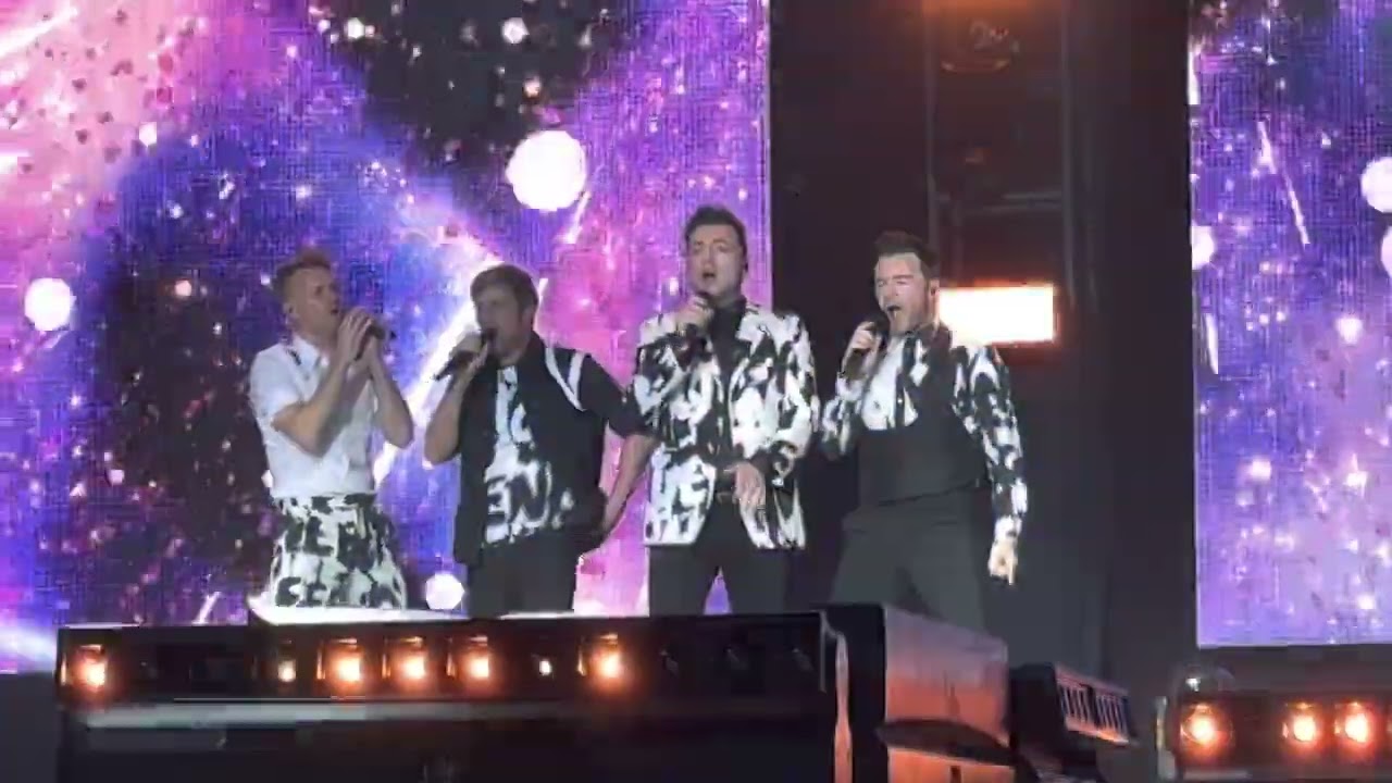 Starlight (Westlife The Wild Dreams Tour 2023 - Singapore - 16/2/23)