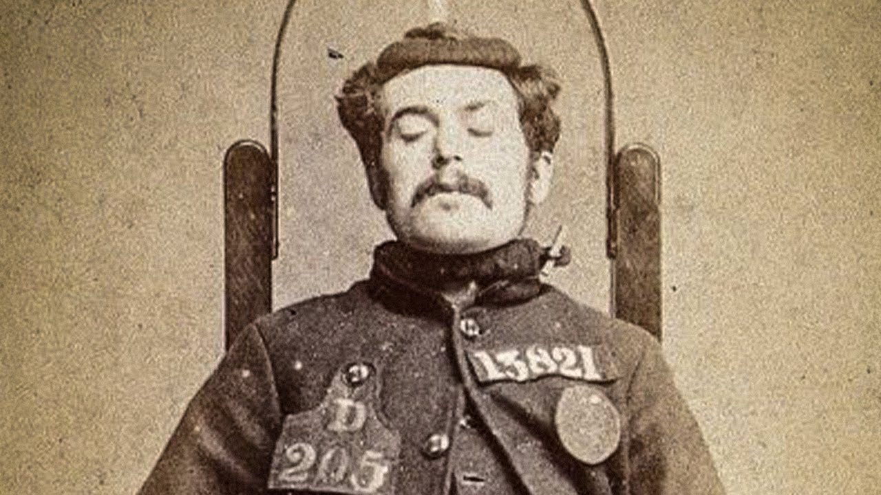 Unearthed: 10 Gruesome Truths About Victorian Grave Robbers