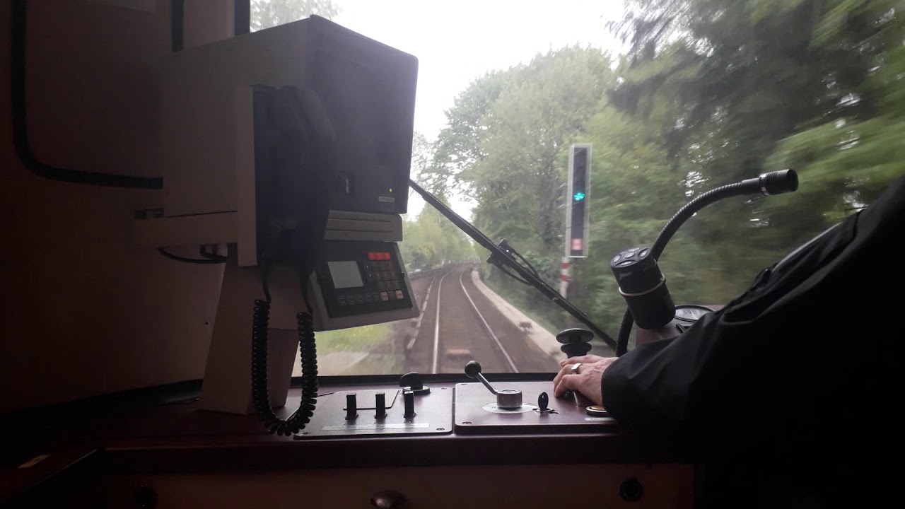 F&uuml;hrerstandsmitfahrt im DT3E auf der U1 von Alter Teichweg bis Trabrennbahn