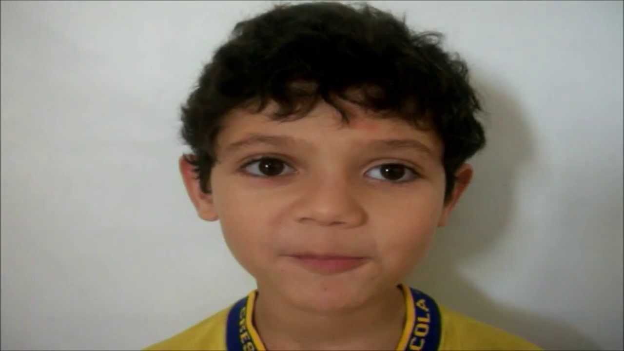 DIA DAS MÃES 2013 - ESCOLA APRENDENDO A CRESCER