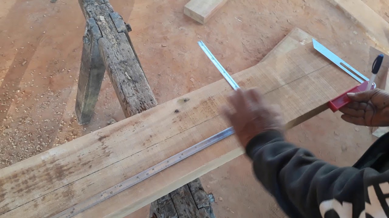 Como  calcular a  altura do pontalete da cantoneira e como riscar