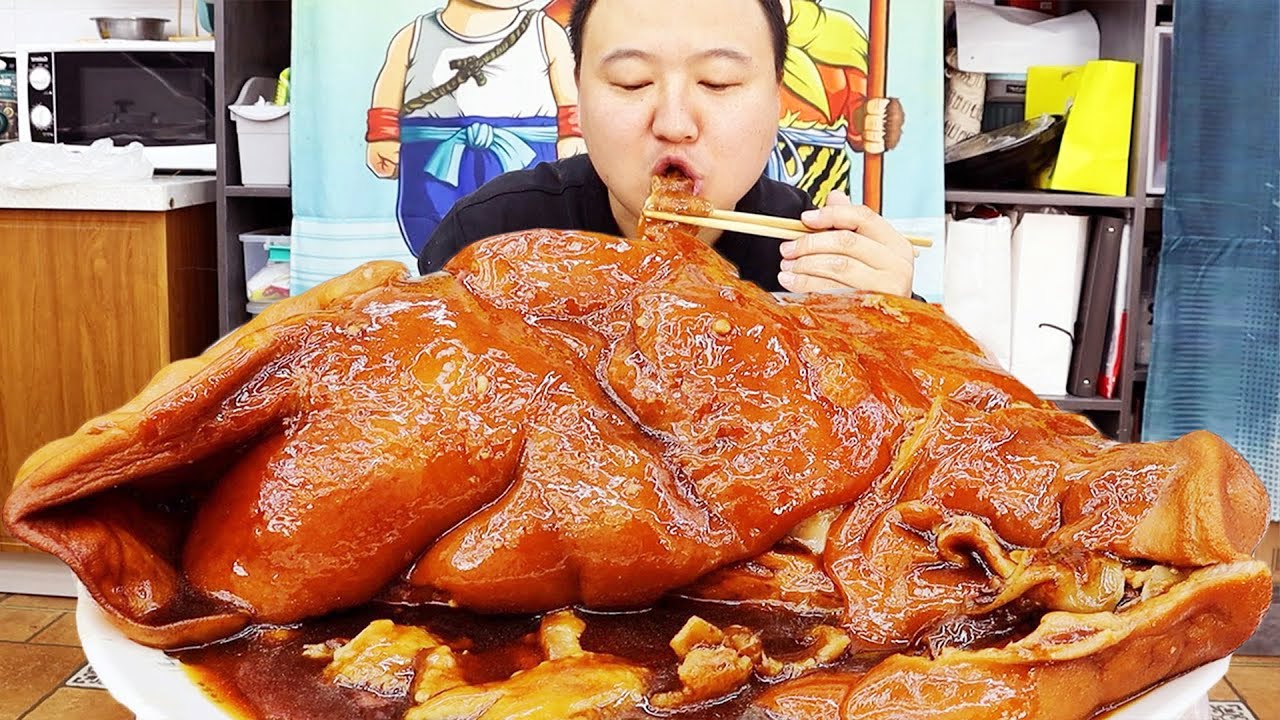 Yummy Braised Pig Face, Easy to follow Chinese Pork Recipe, Hungry? | Mukbang Eating
