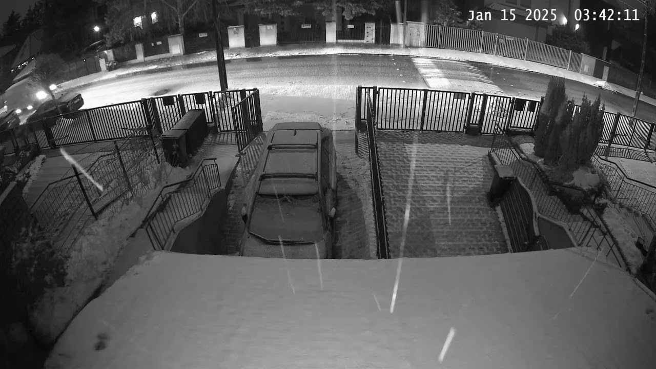 próba kradzieży auta (RAV4) w Warszawie 15-01-2025