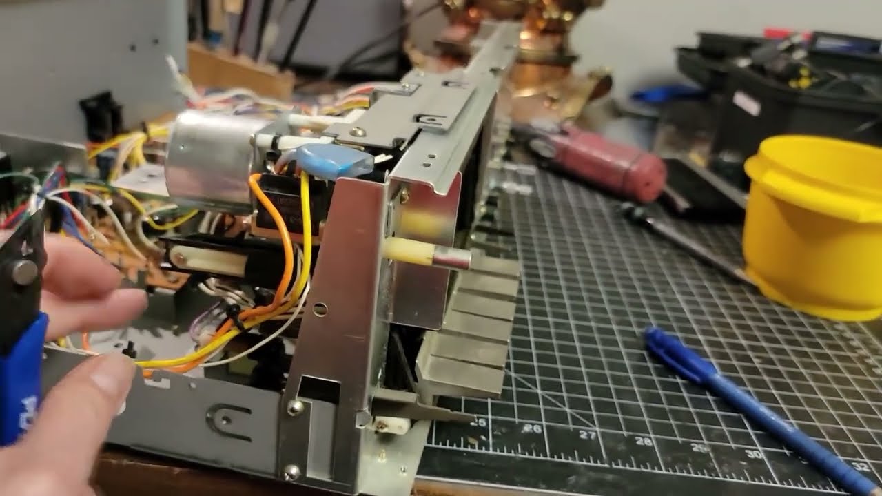 Pioneer CT F650 Belt Change Attempt - Part 1