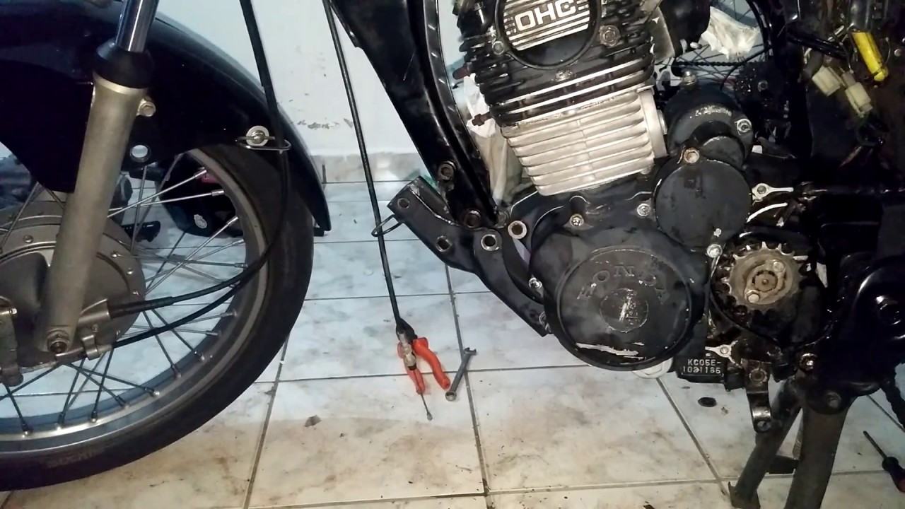 Como colocar motor da cbx 150 aero na cg fan parte 2