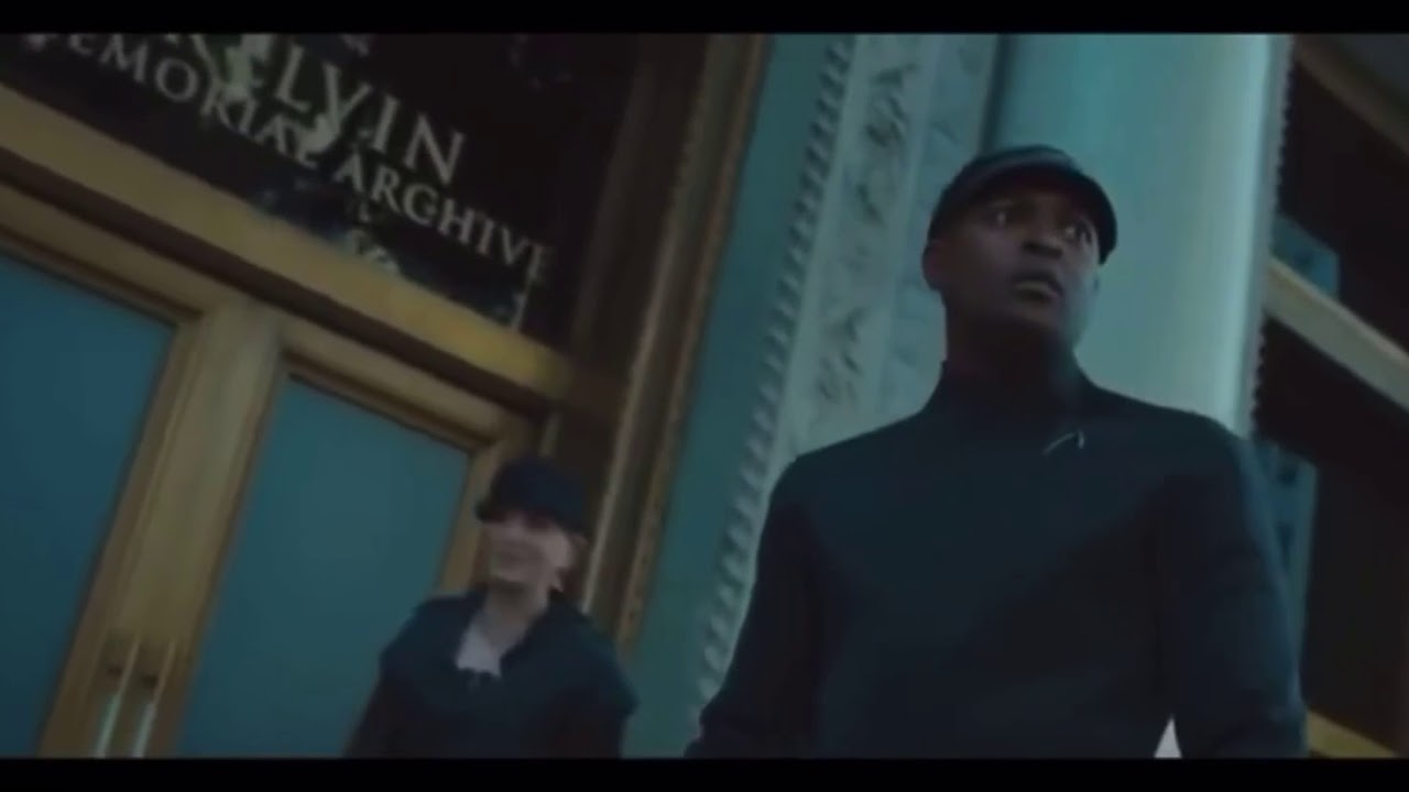 Doctor strange makes Mickey Smith commit death