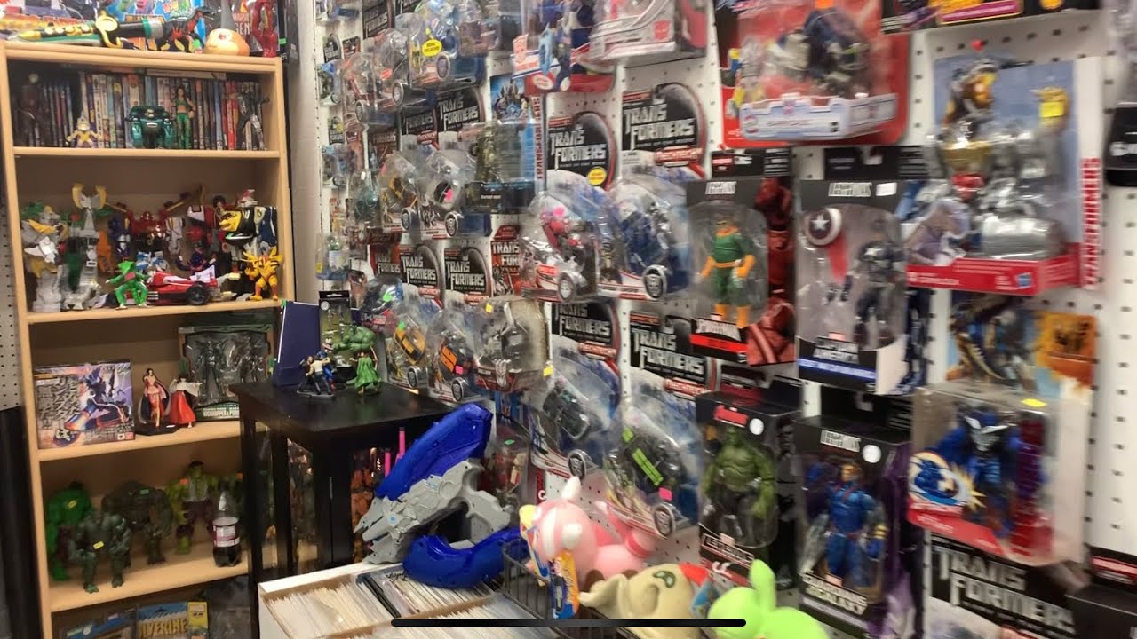Transformers Toy Hunt #12 - Flea Market !!! OLDER FIGURES !!! TLK AND DOTM FIGURES !!!!