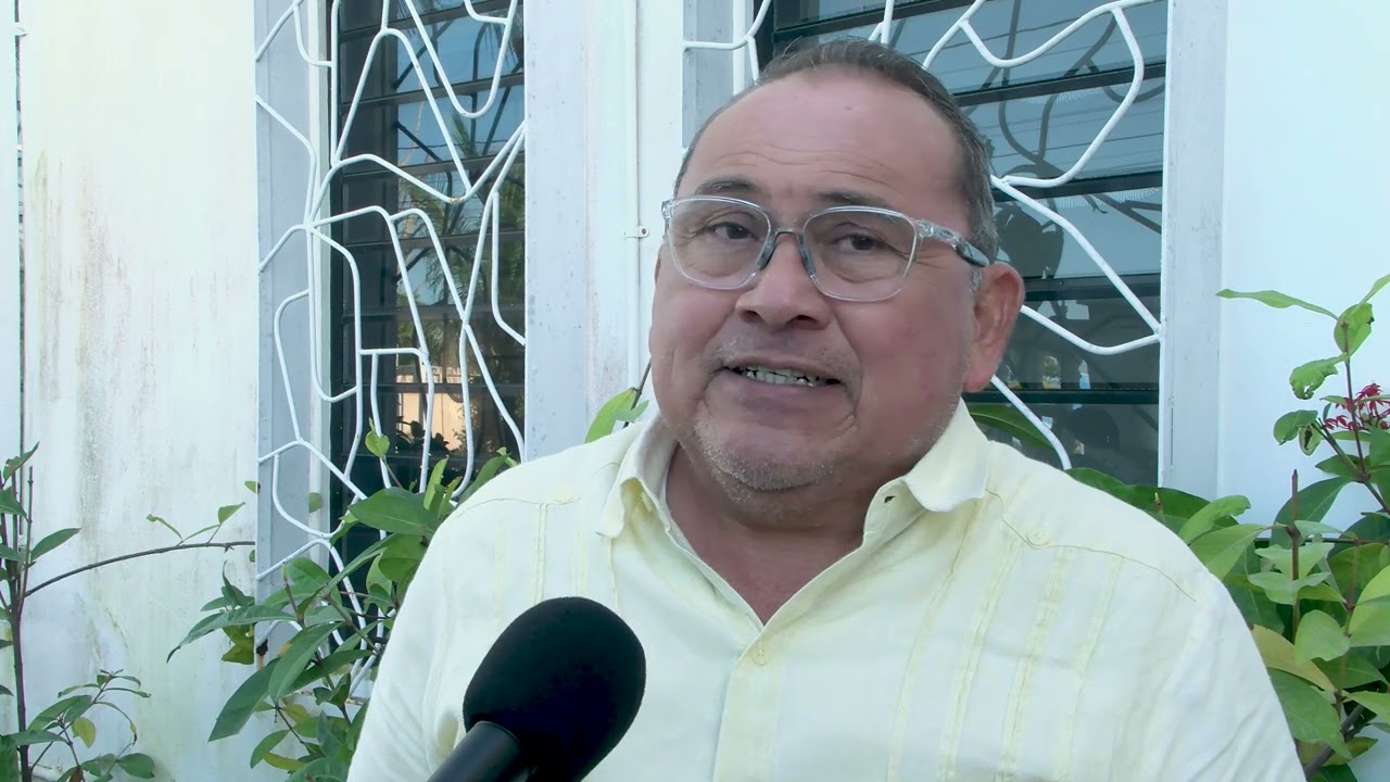 Perez Advances Caye Caulker School Projects