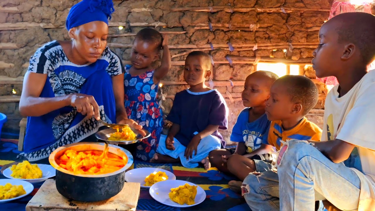 African Village Life//Quick & Healthy Dinner Recipes with African Mom,Mashed potatoes with BeefCurry
