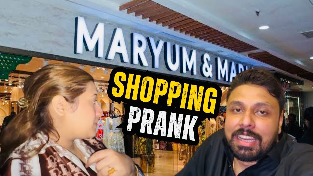 Wife k sath Shopping Prank 😂 | Umar Sheikh Vlogs 