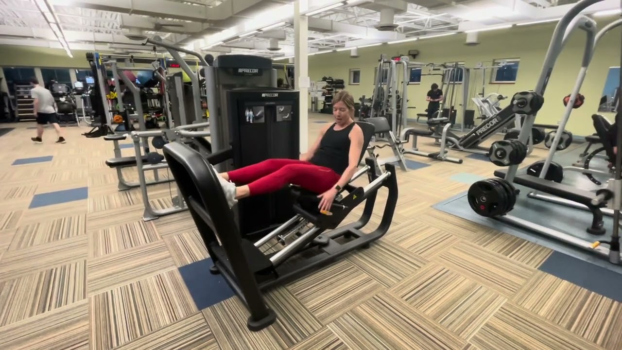 How to use the Precor leg press
