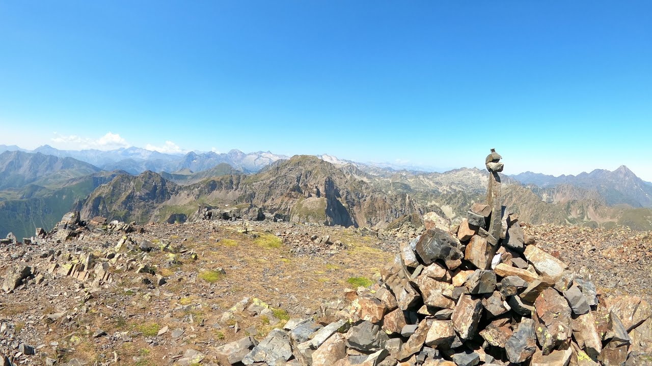 Pic de Monfaucon 2712m depuis la Hourquette d'Ancizan