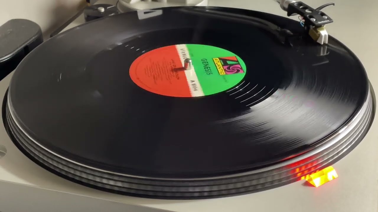 Genesis - Land Of Confusion (Extended Version) (OVJ)