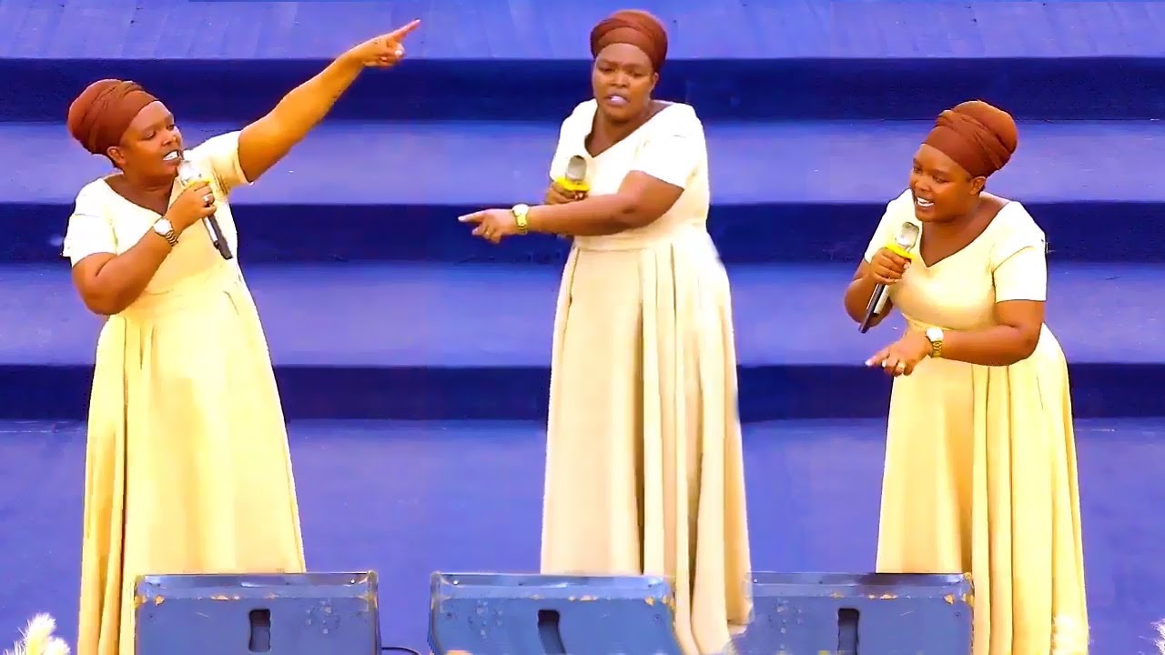 IMANA NTIZADUTANGA MUMABOKO YABATAKEBWE NO MU AMAKO Y'ABANTU BABI 🍉 EV. UMUTANGANA Claudine 🍏