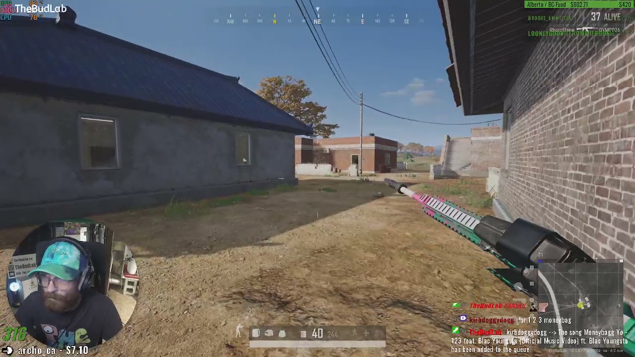 Wife scares husband while gaming