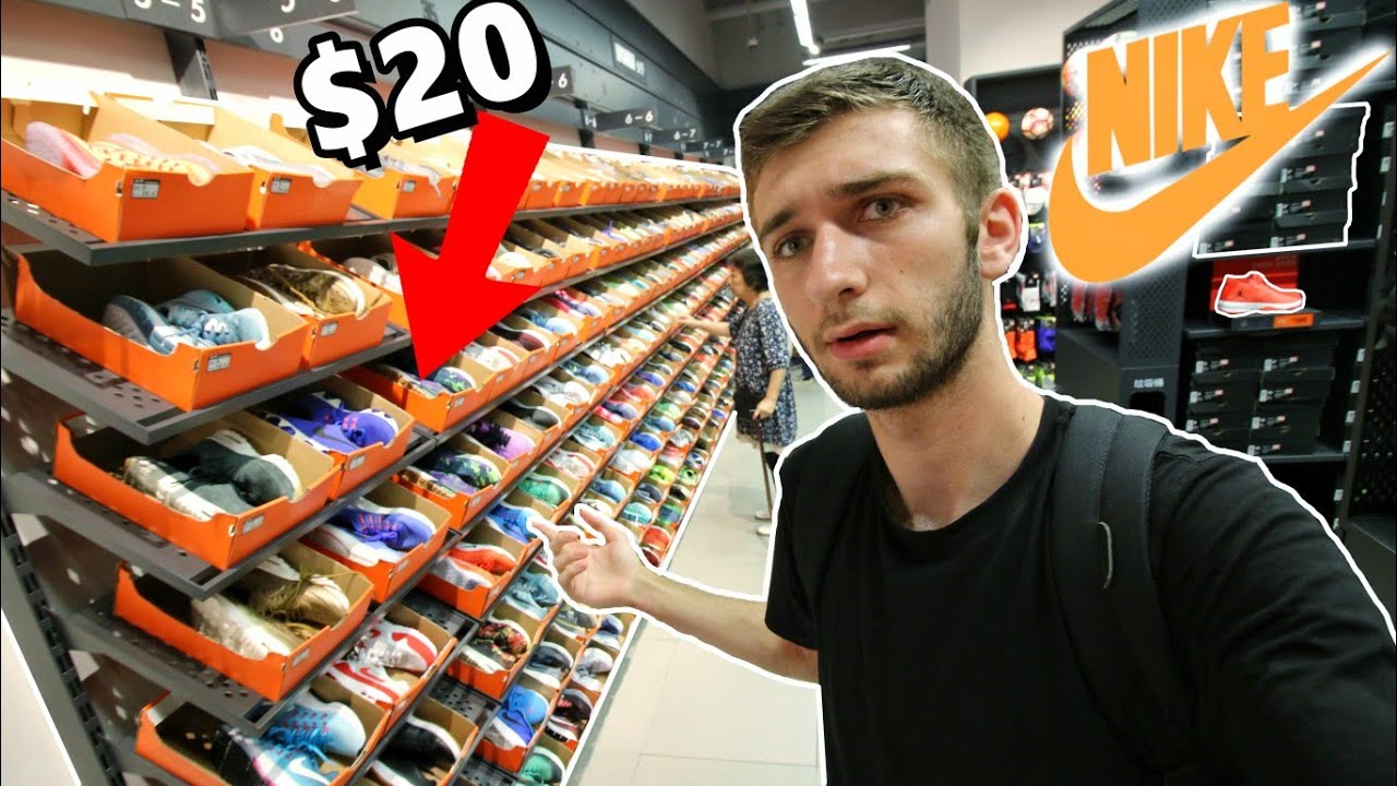 NIKE OUTLET SHOPPING IN HONG KONG! FIRE SNEAKERS for ONLY $20!
