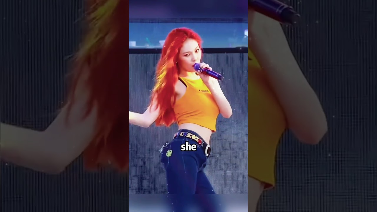 Did you notice the wet spot on HyunA’s hips That’s the real reason she suddenly collapsed on stage？
