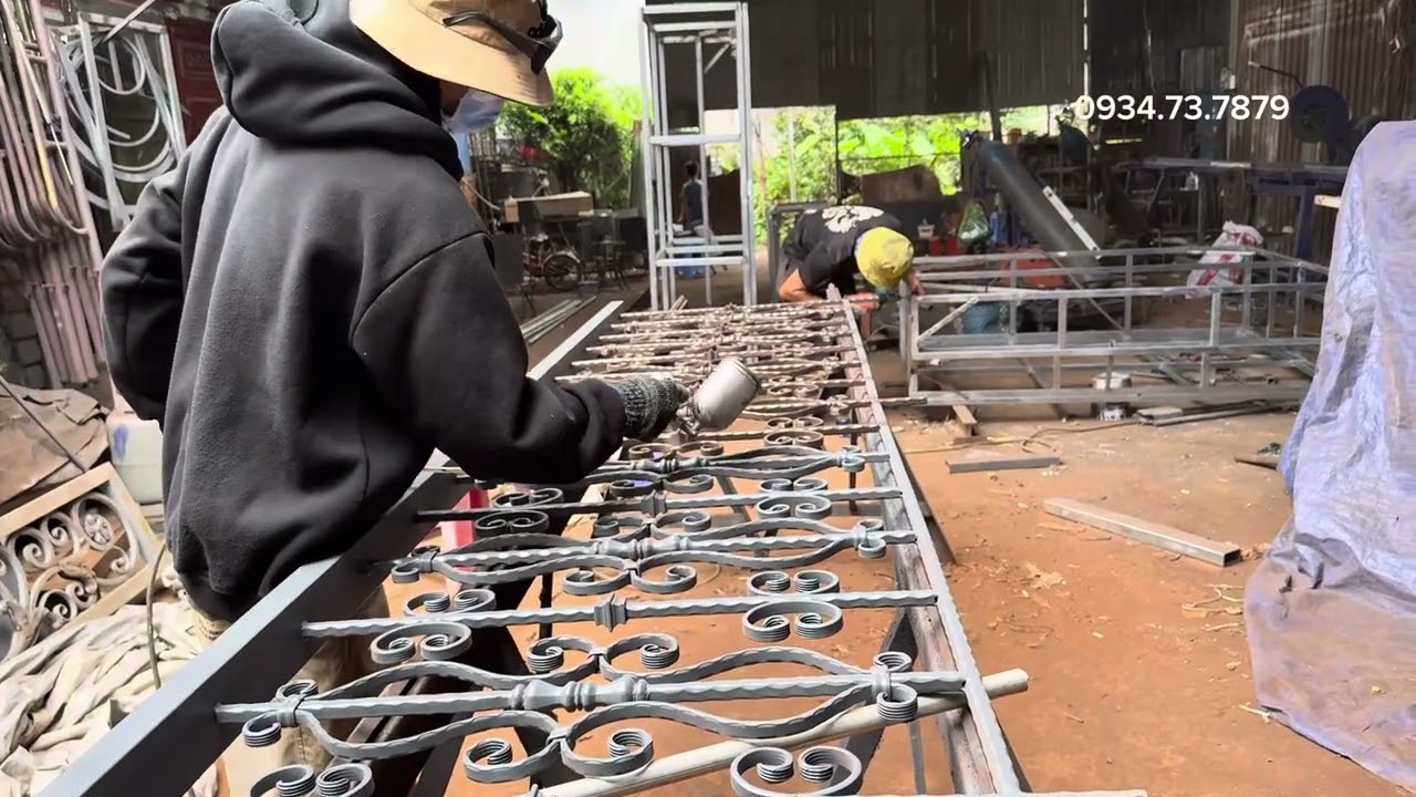 Màu sơn lan can sắt mỹ thuật mới nhất 2025. Màu sơn đẹp, lạ sơn lên lan can sắt mỹ thuật, nghệ thuật