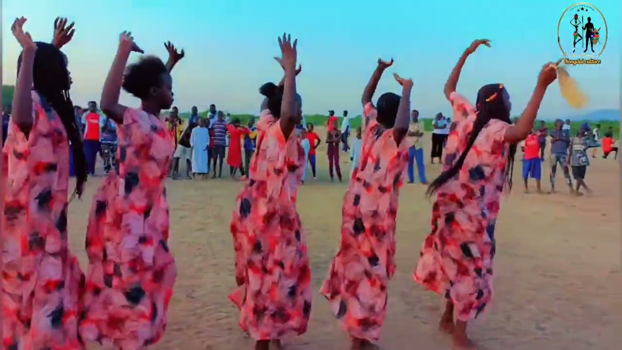 Mayarwa cultural dancers in KAKUMA