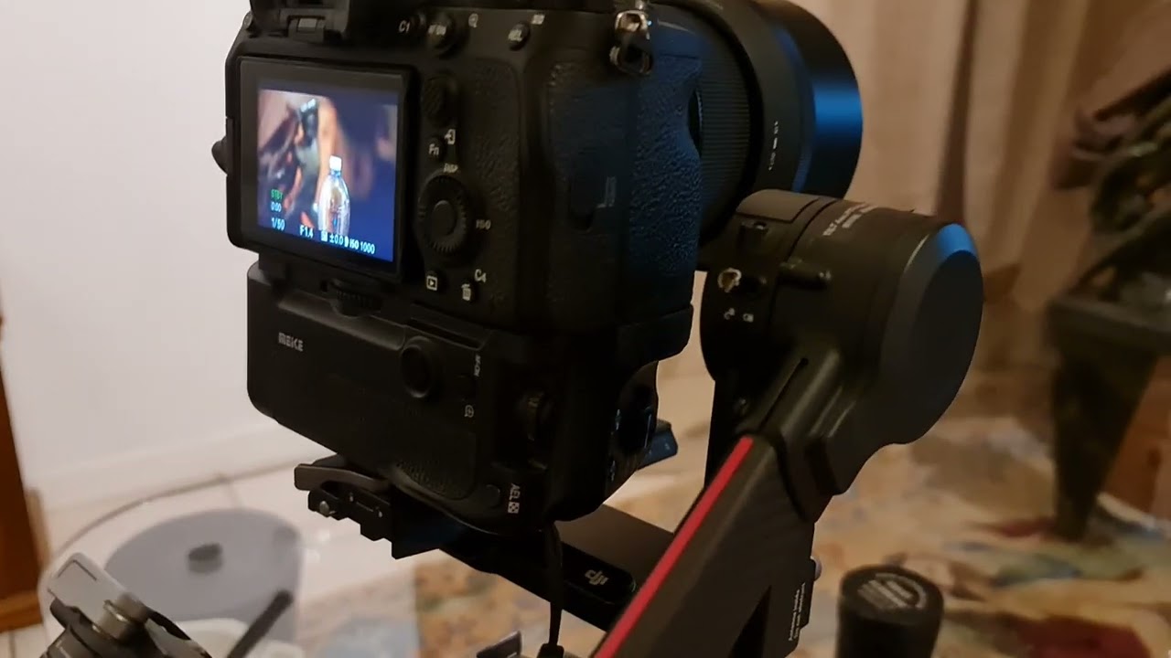 Focus Wheel on DJI Ronin RS2 manual focus without focus motors - Very responsive!