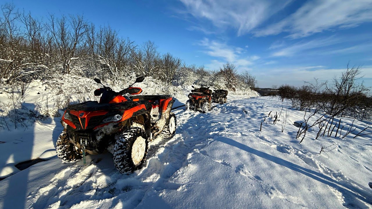 Cum se descurcă CF MOTO de 1000 prin nămeți _ 1000 vs 450 prin zăpadă 