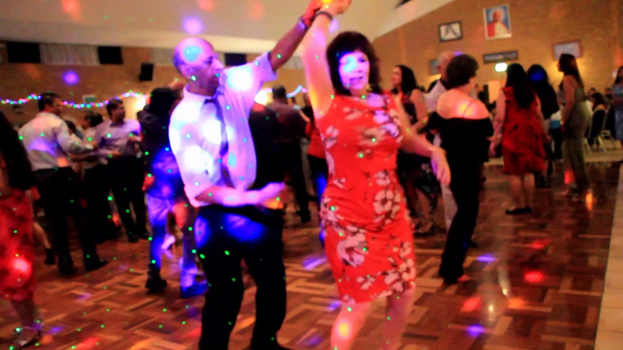 ARAIA easter ball