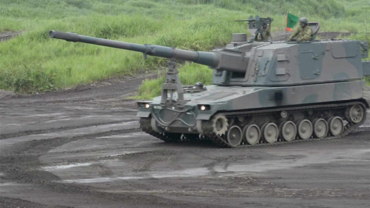 Japanese troops show off capabilities at Fuji Firepower