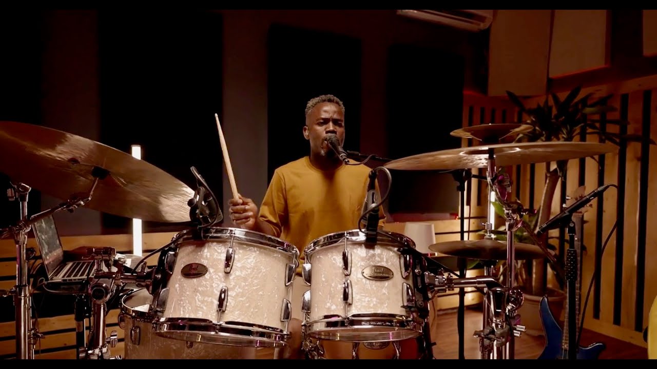 Covers & More with Michael Oloyede