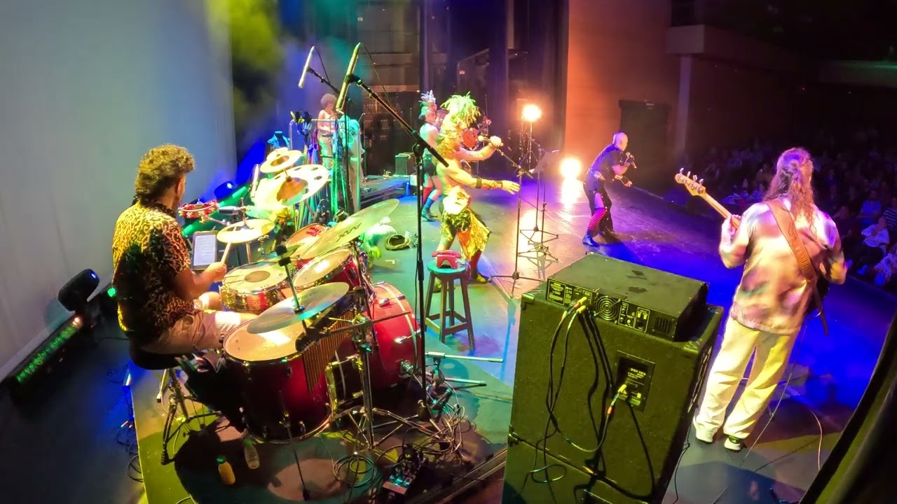 DZI CROQUETTES - 50 ANOS Ao Vivo no Sesc Belenzinho (Parte 2)