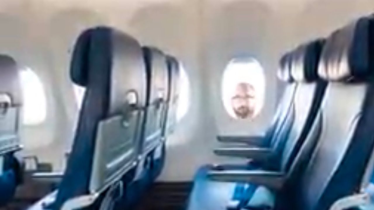 Hey, Vsauce! This Boeing 747 is completely airtight and safe.