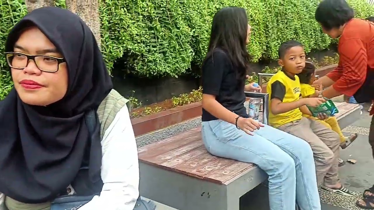 Serunya Khayri Naik Bus Tingkat Wisata Semarang! Jalan-Jalan Keliling Kota 🚌✨