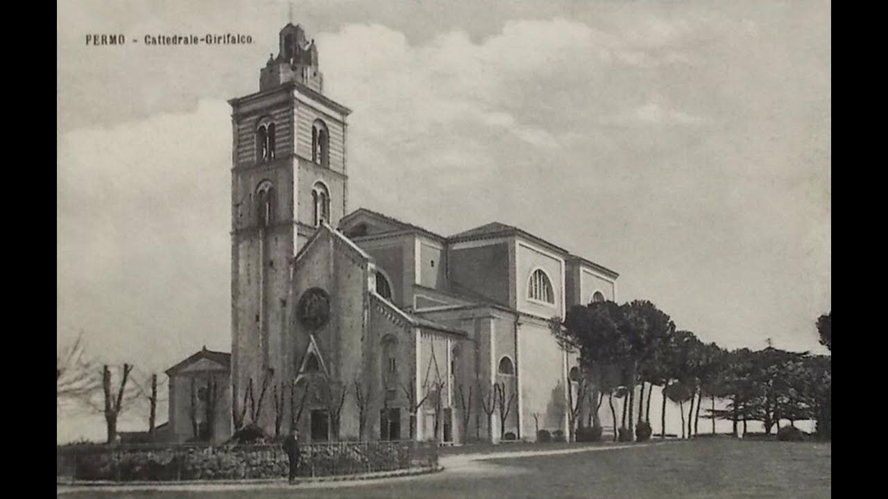 Album di antiche cartoline di FERMO