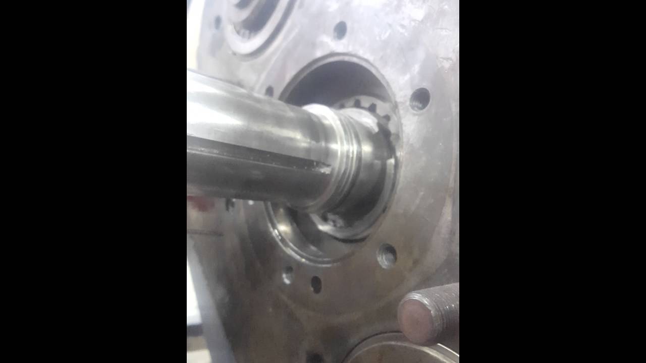 Input shaft removal and install
