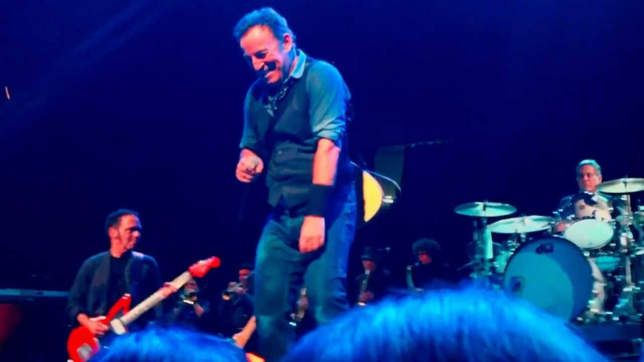 Bruce Springsteen & ESB - Savin' Up (St. Paul 2012-11-11)  [dubbed]