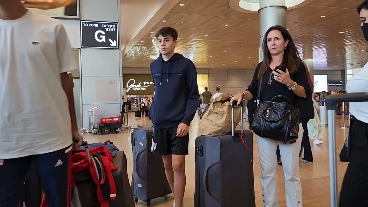Time in Ben Guiron Airport Tel Aviv Israel