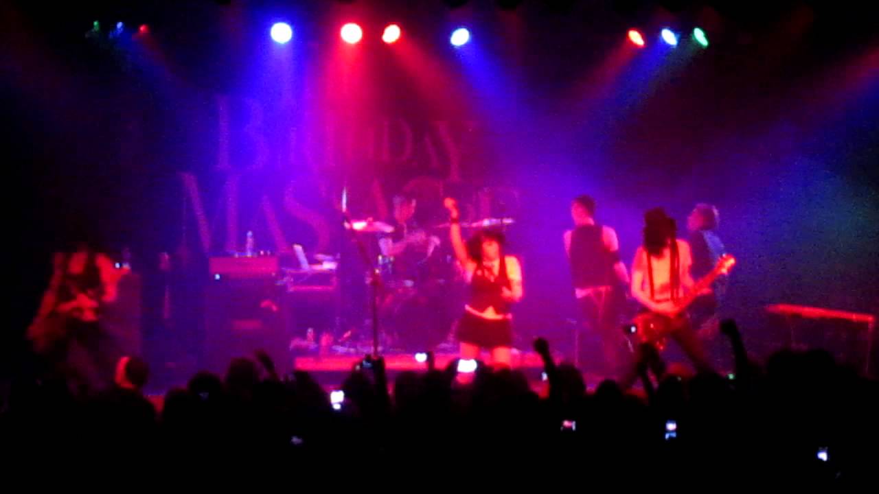Down (live) - The Birthday Massacre