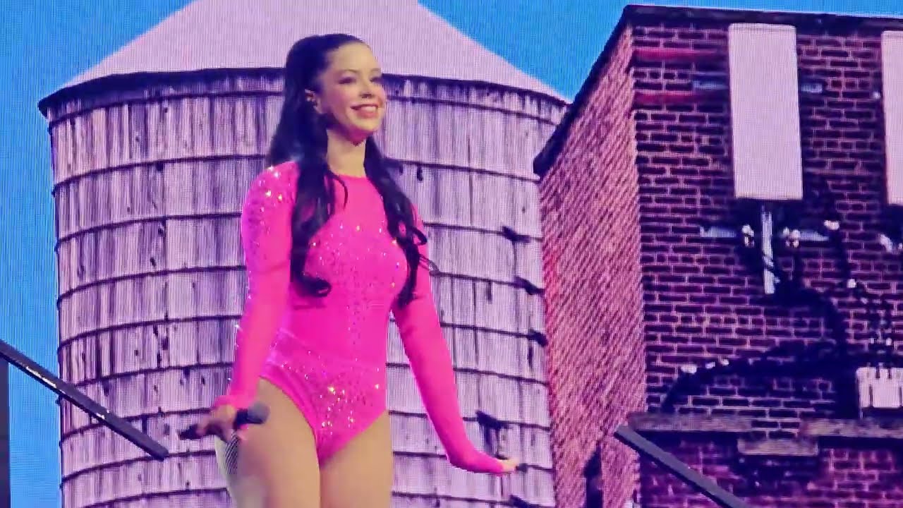 S Club Tour 2023 - Nottingham (2/7)