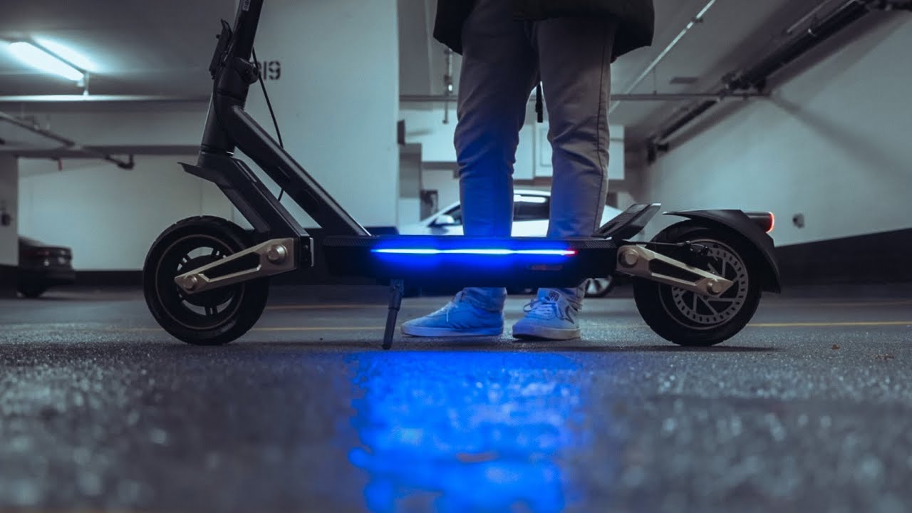 Pierwsza hulajnoga elektryczna, kt&oacute;ra NAPRAWDĘ mnie zaimponowała &mdash; NAVEE ST3 Pro