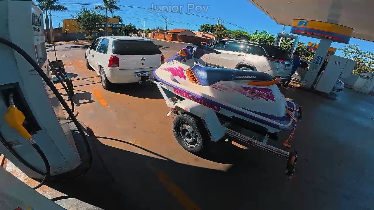 POV - colocando R$100 de gasolina no jet ski