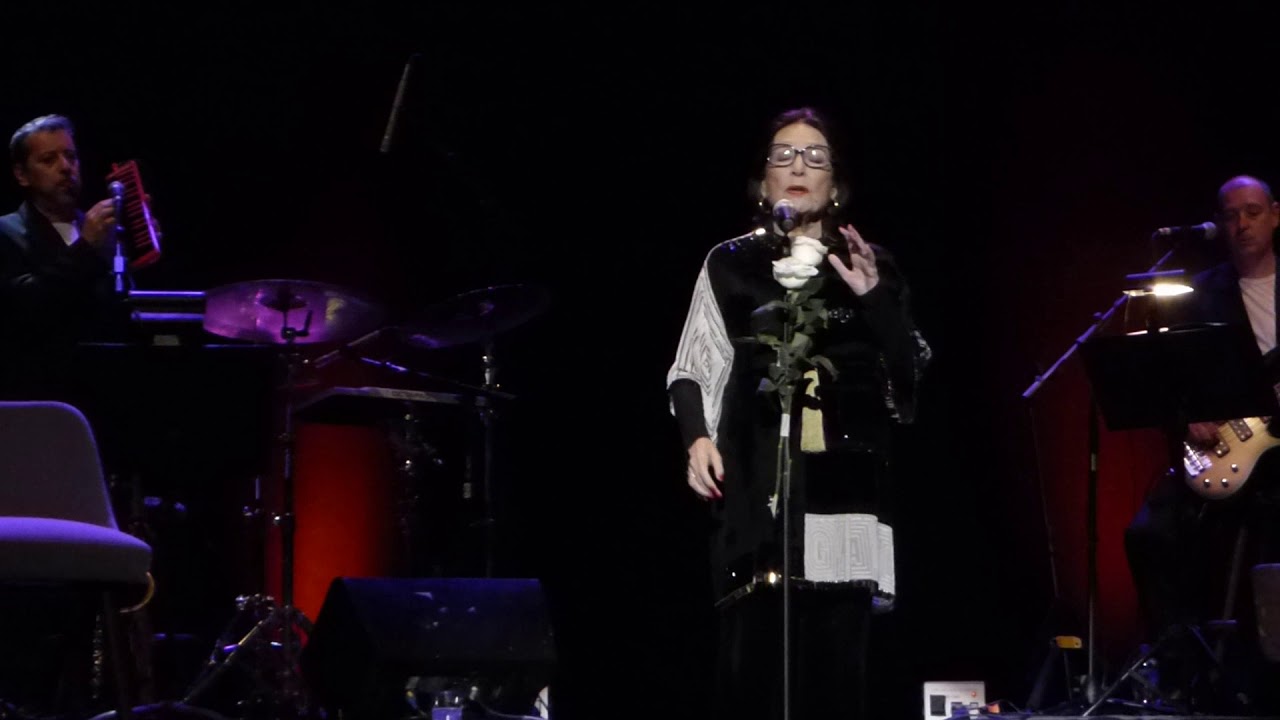 Nana Mouskouri at the Saban Theatre, BH - 04/29/18 -  La Vie,  l'Amour, La Mort/ Try To Remember