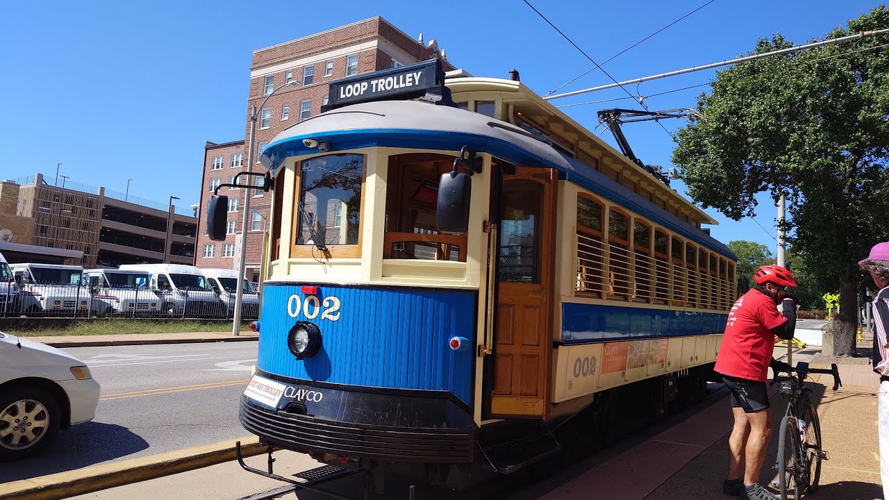 Ride On the Delmar Loop Trolley Ex-Trimet Gomaco Brill Streetcar 002 to Missouri History Museum 