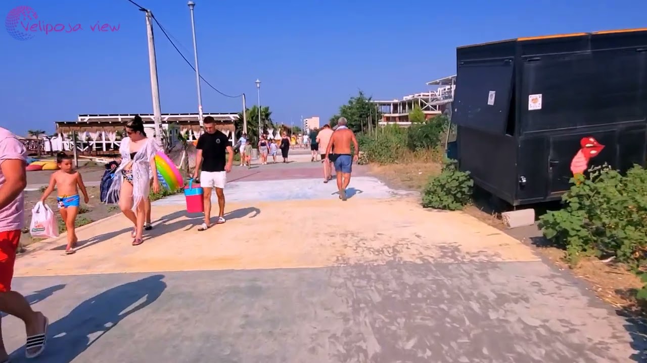 Nje xhiro pedonales Velipojes