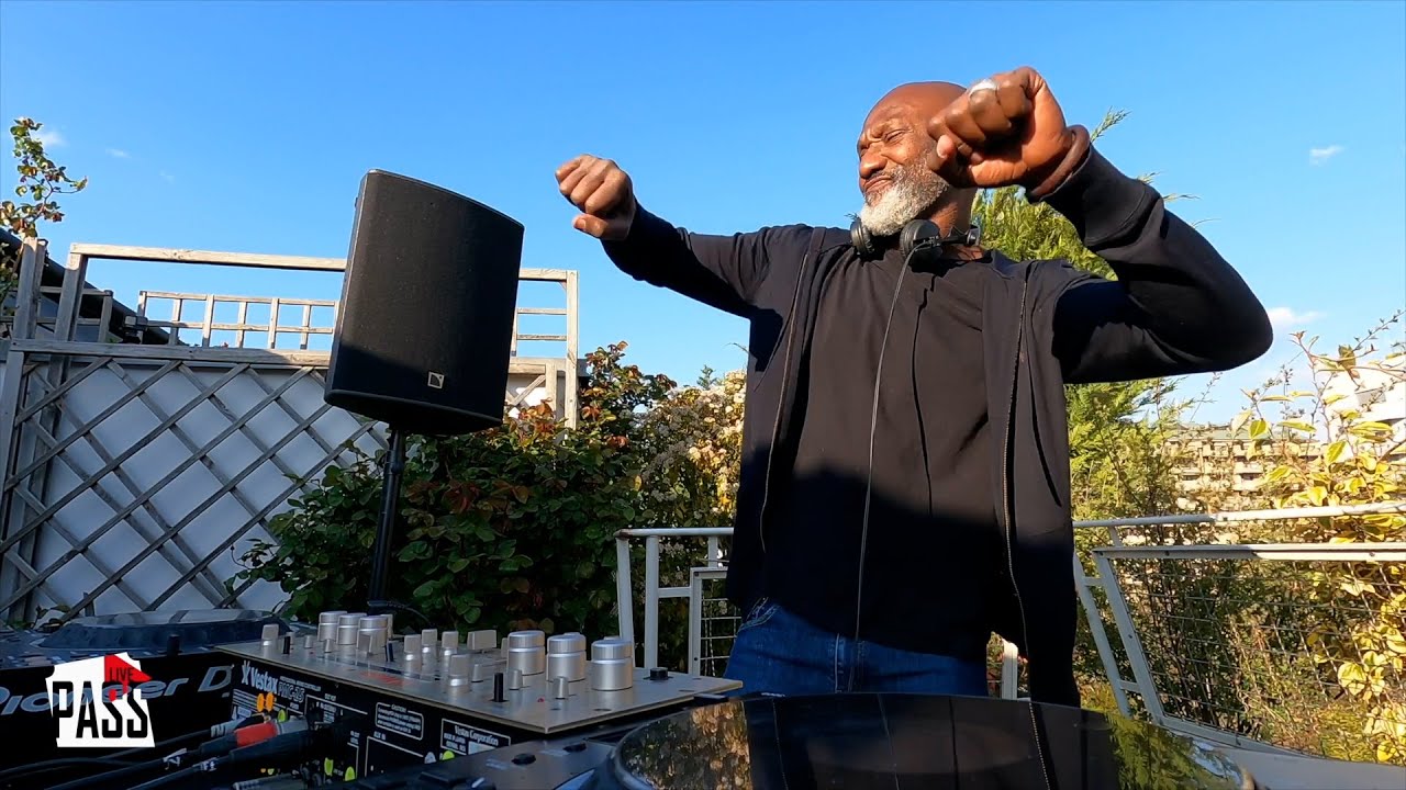 Quenum - Geneva Switzerland Rooftop privat party for PASS Live