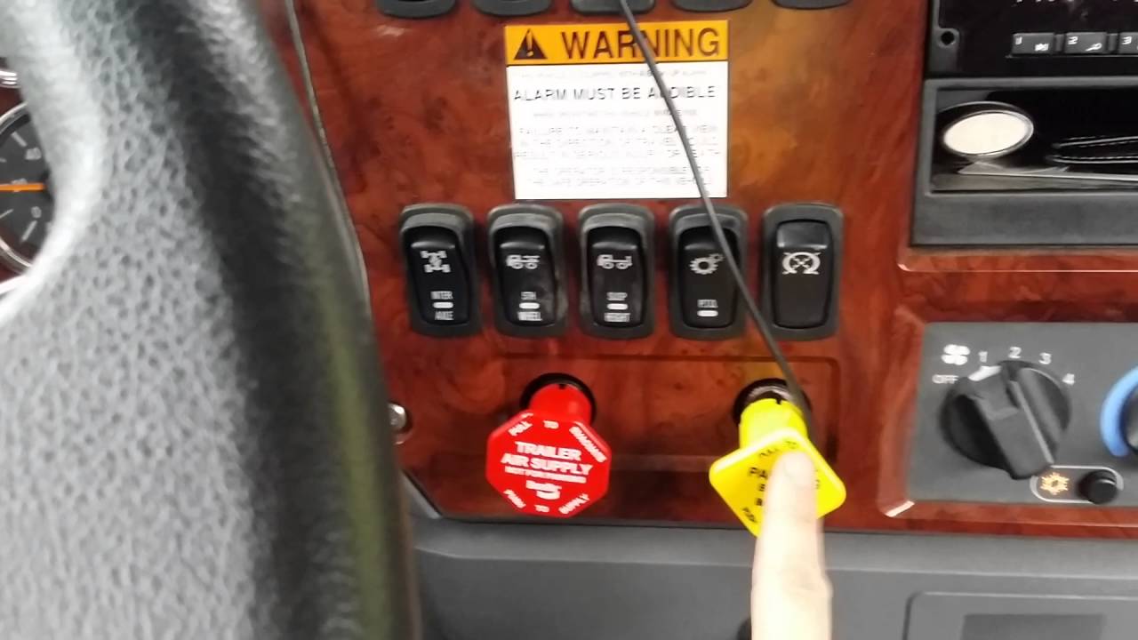 2016 Mack Request Parked REGEN