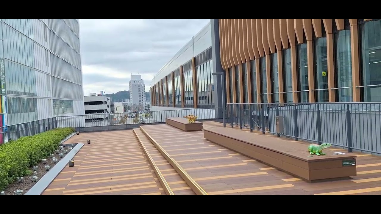 福井駅 東口 福井市観光交流センター